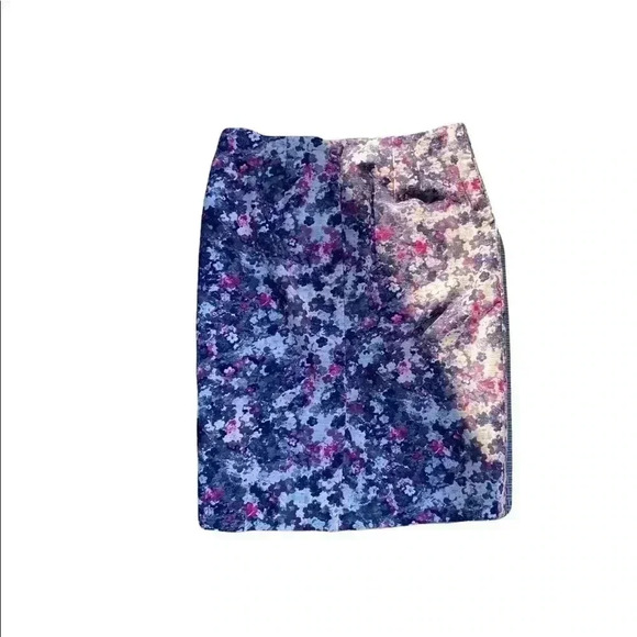 Talbots Pencil Skirt size 4 - Picture 2 of 9